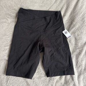 Old Navy Black High-Rise Crossover Waist Bike Shorts